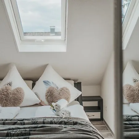 Wohnoffice Mit Uebernachtungsmoeglichkeit Residenz Manzell Kiba 24 شقة