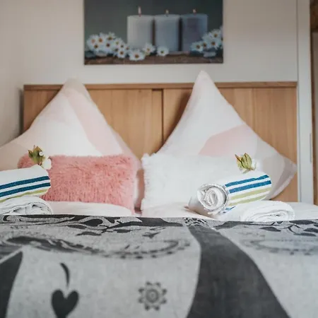 Wohnoffice Mit Uebernachtungsmoeglichkeit Residenz Manzell Kiba 24 * فريدريشسهافن